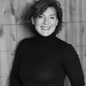 Lenka Krobotová